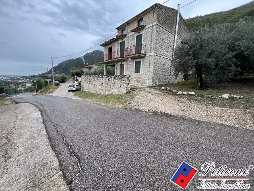 Immagine 23 di Casa indipendente in vendita  in VIA VALLE VIGNA a Fondi