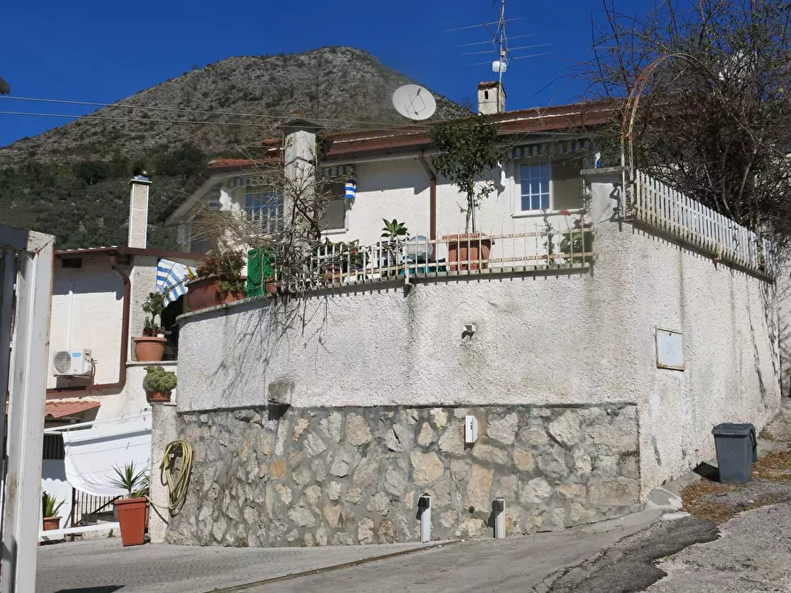 Immagine 30 di Villa in vendita  in Via Vetica I a Monte San Biagio