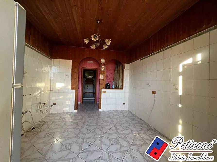 Immagine 7 di Appartamento in vendita  in Via Napoli a Lenola