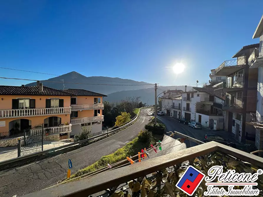 Immagine 17 di Appartamento in vendita  in Via Napoli a Lenola