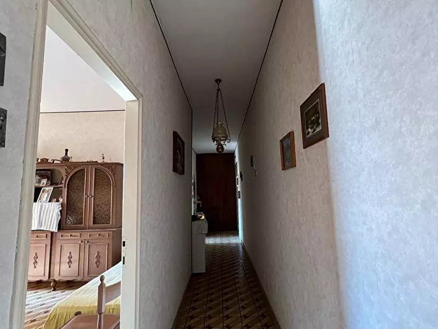 Immagine 5 di Appartamento in vendita  in Via Lago a Lenola