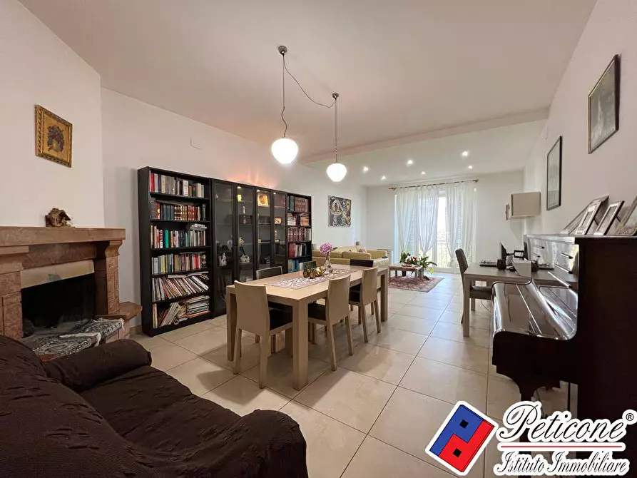 Immagine 2 di Appartamento in vendita  in Via Passignano a Lenola