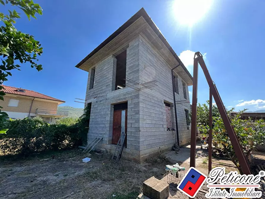 Immagine 3 di Casa indipendente in vendita  in Via dei Serpenti a Fondi