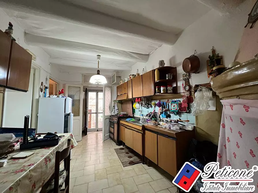 Immagine 3 di Appartamento in vendita  in Piazza Cavour a Lenola