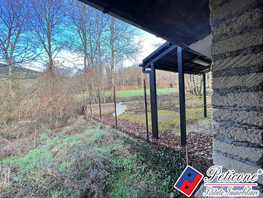 Immagine 13 di Villa in vendita  in Via Carduso a Lenola