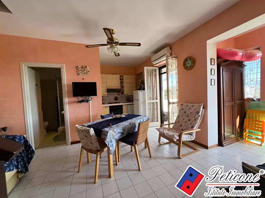 Immagine 2 di Appartamento in vendita  in Via Rosa  Quattrociocchi a Fondi