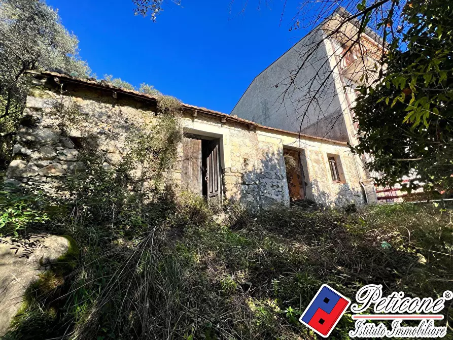 Immagine 1 di Terreno residenziale in vendita  in Via Valle Vigna a Fondi