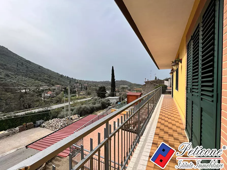 Immagine 11 di Villa in vendita  in Via Sagliutola a Fondi