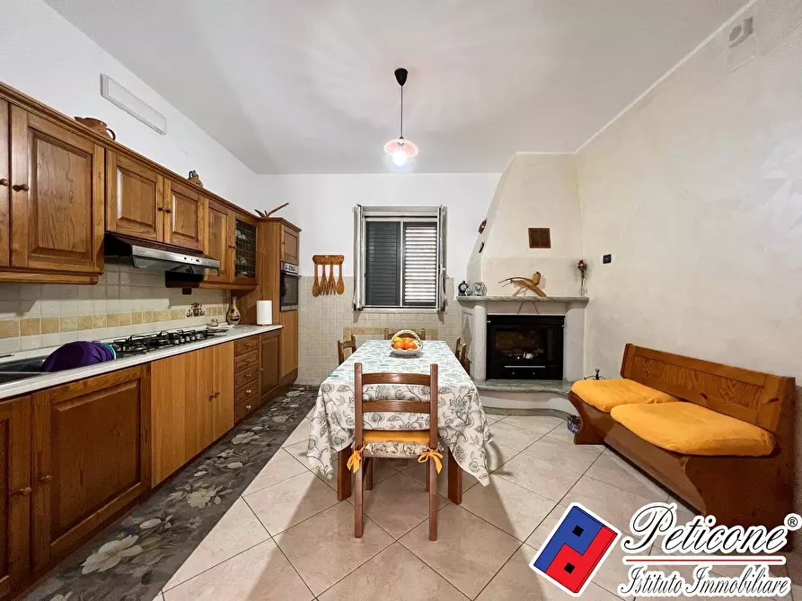 Immagine 4 di Villa in vendita  in Via Sagliutola a Fondi