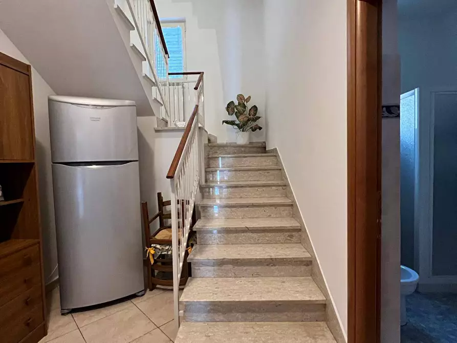 Immagine 8 di Villa in vendita  in Via Sagliutola a Fondi