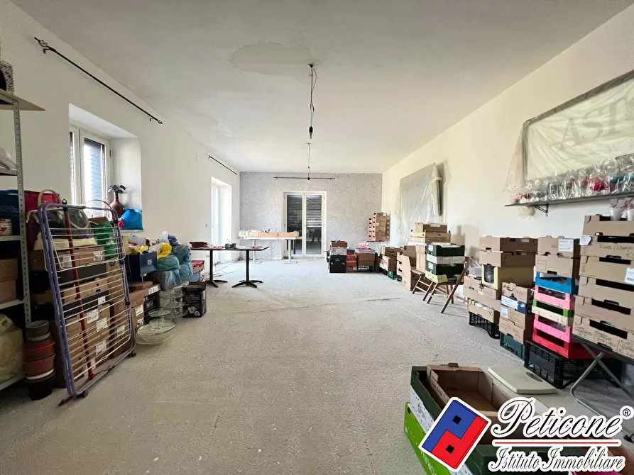 Immagine 5 di Villa in vendita  in Via Ponte Gagliardo a Fondi