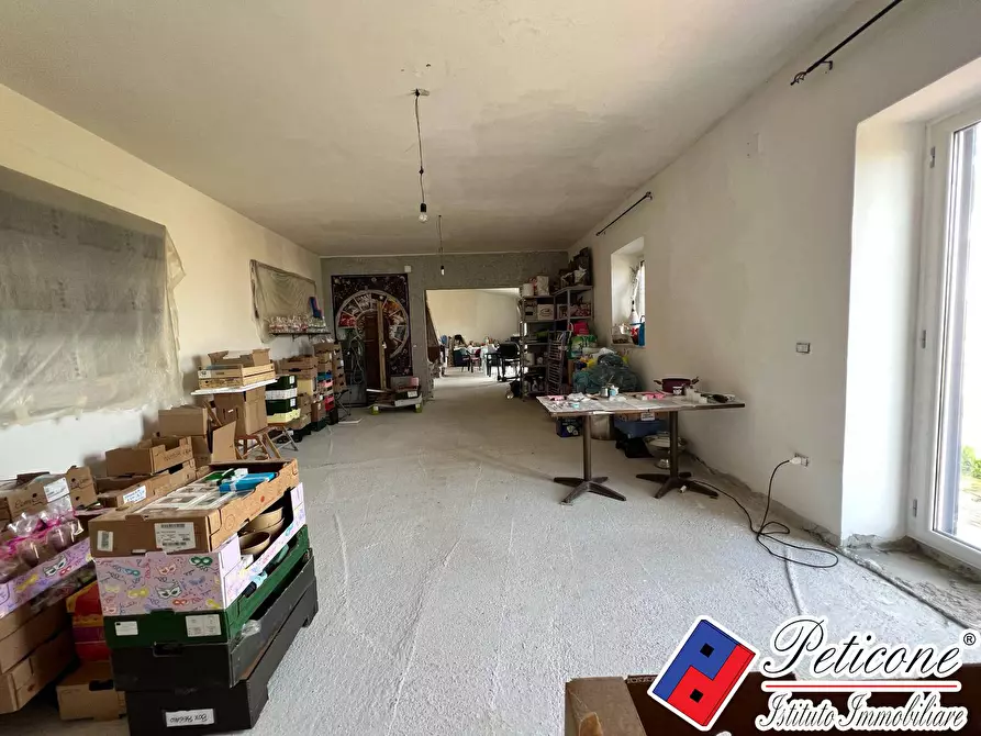 Immagine 6 di Villa in vendita  in Via Ponte Gagliardo a Fondi