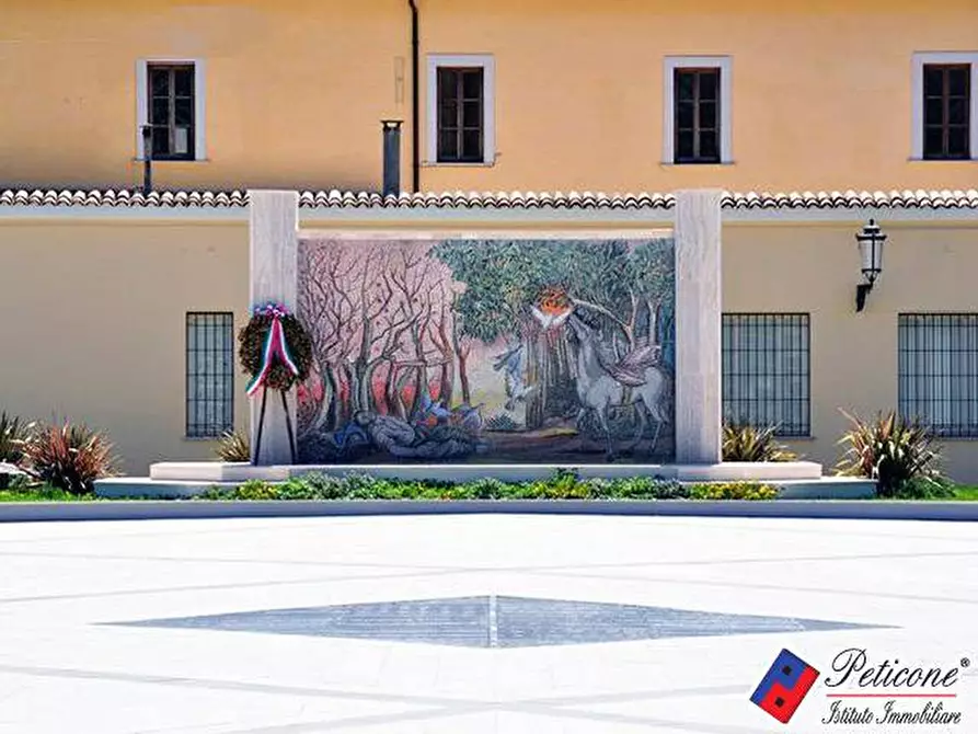 Immagine 13 di Appartamento in vendita  in Via Arnale Rosso a Fondi