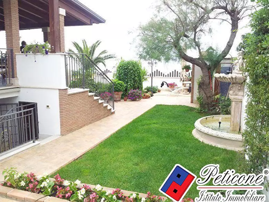 Immagine 18 di Villa in vendita  in Riva dei Gabbiani a Terracina
