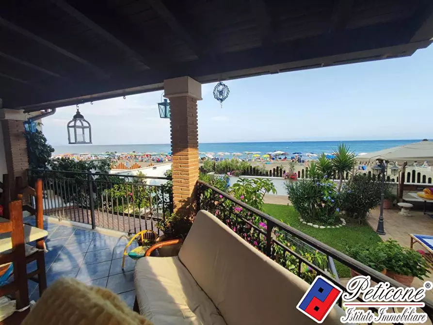 Immagine 23 di Villa in vendita  in Riva dei Gabbiani a Terracina