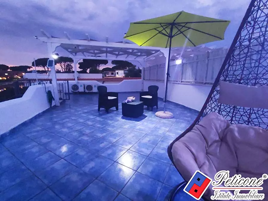 Immagine 14 di Villa in vendita  in Riva dei Gabbiani a Terracina