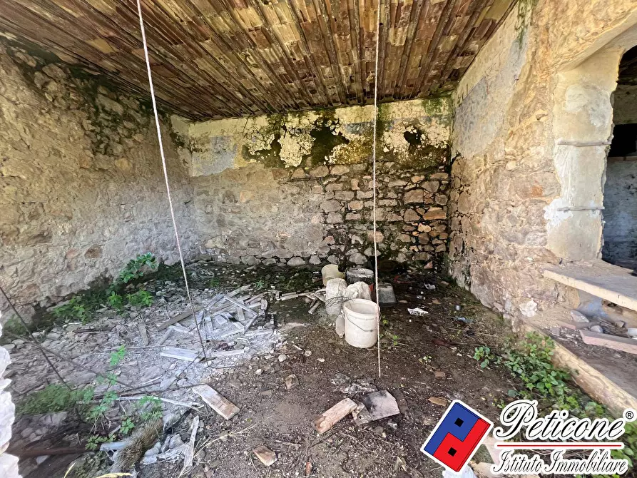 Immagine 5 di Casa indipendente in vendita  in via dei greci a Fondi