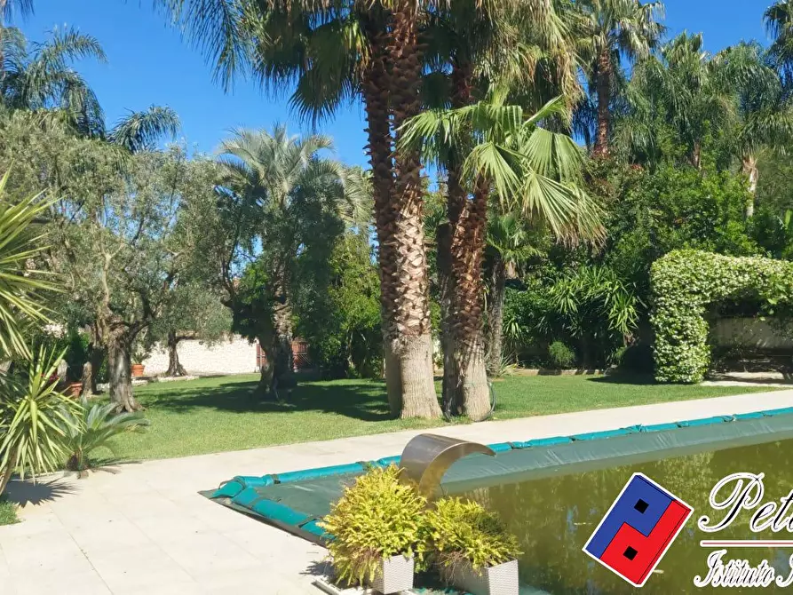 Immagine 15 di Villa in vendita  in Via Telemaco a Sperlonga