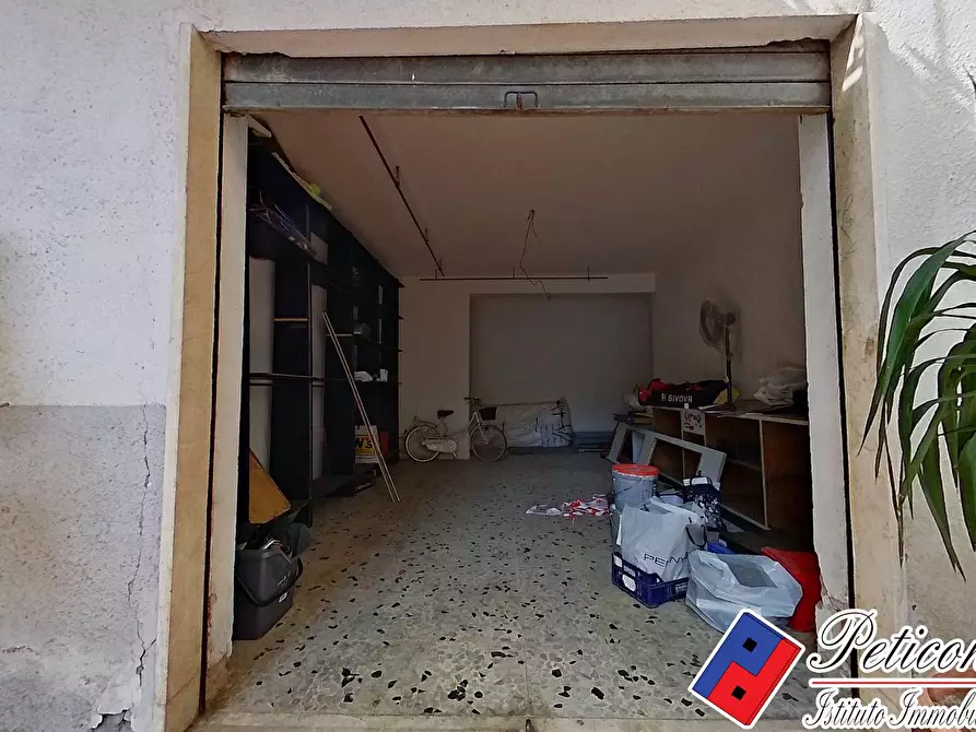 Immagine 8 di Appartamento in vendita  in Via Asti a Fondi