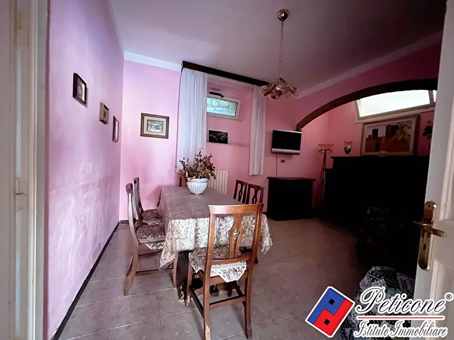 Immagine 9 di Appartamento in vendita  in Via Gabriele Mattei a Lenola