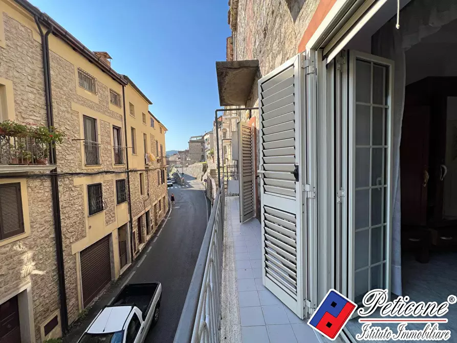 Immagine 17 di Appartamento in vendita  in Via Gabriele Mattei a Lenola