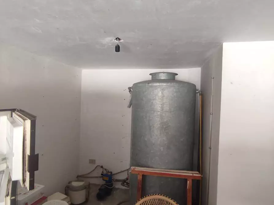 Immagine 28 di Appartamento in vendita  in Via San Martino a Lenola