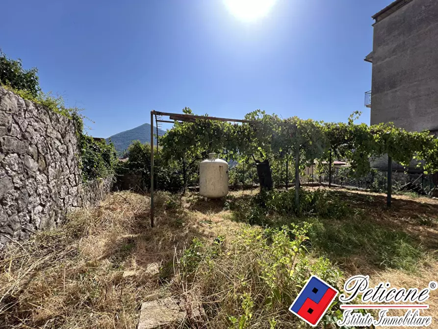 Immagine 13 di Appartamento in vendita  in Via lago a Lenola