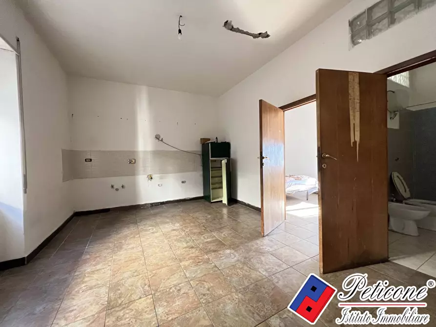 Immagine 2 di Appartamento in vendita  in Via lago a Lenola