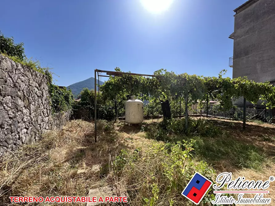 Immagine 6 di Appartamento in vendita  in Via lago a Lenola