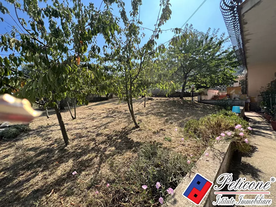 Immagine 23 di Villa in vendita  in VIA CASE SPARSE a Lenola