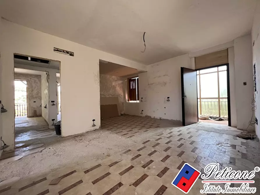 Immagine 28 di Villa in vendita  in VIA CASE SPARSE a Lenola