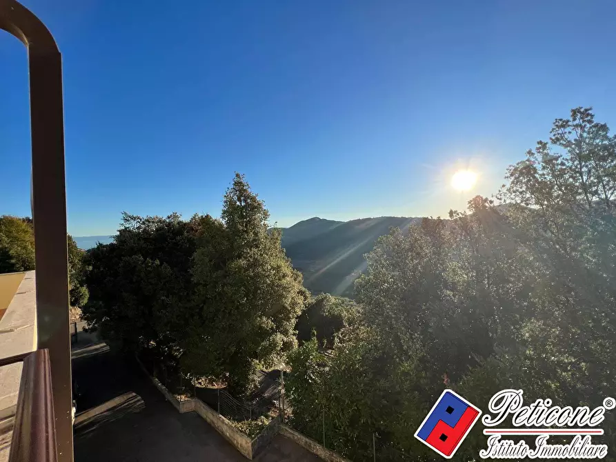 Immagine 17 di Appartamento in vendita  in Via Case sparse a Lenola