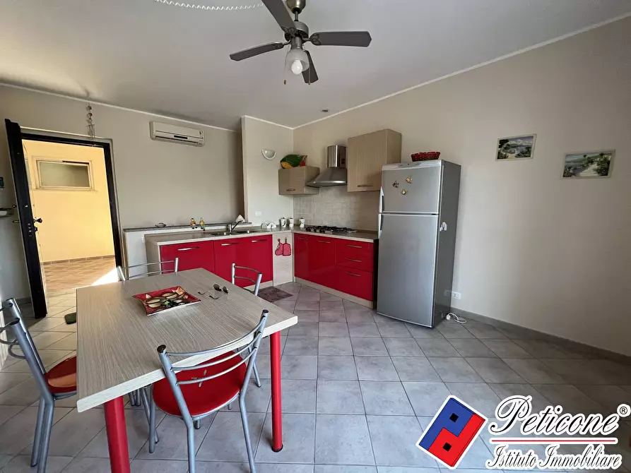 Immagine 3 di Villa in vendita  in Via della Poiana a Fondi