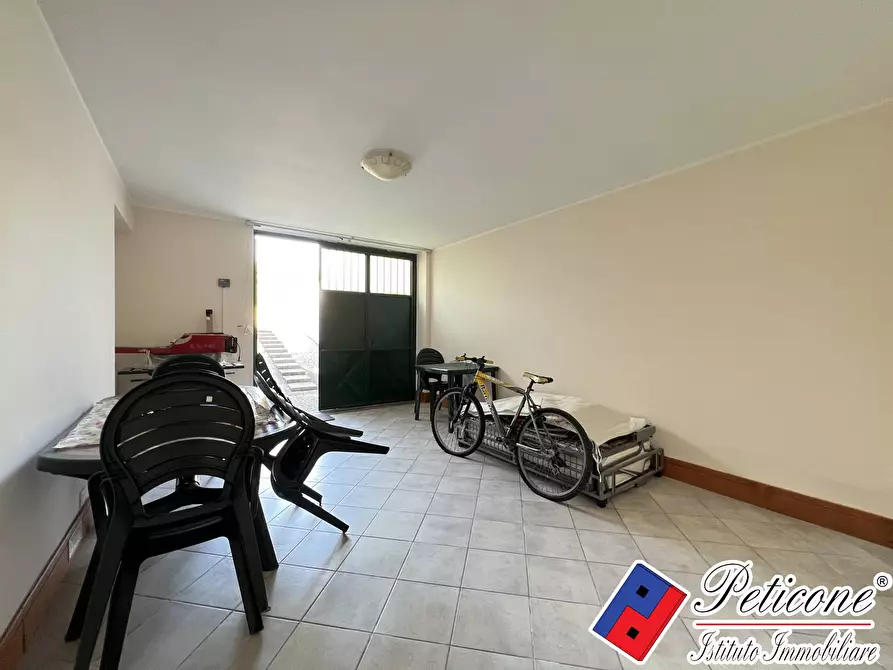 Immagine 7 di Villa in vendita  in Via della Poiana a Fondi