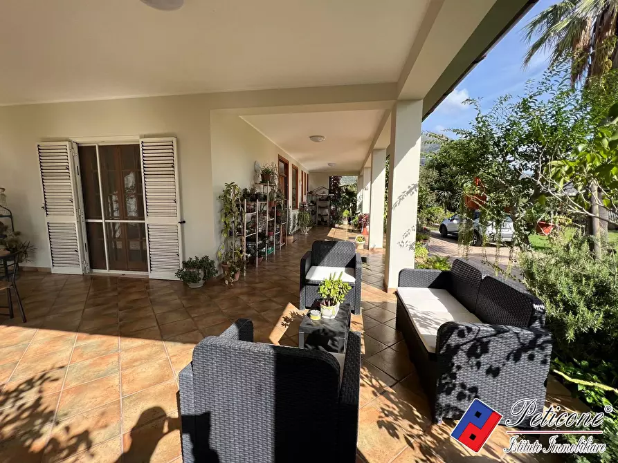 Immagine 8 di Villa in vendita  in Via Madonna degli Angeli a Fondi