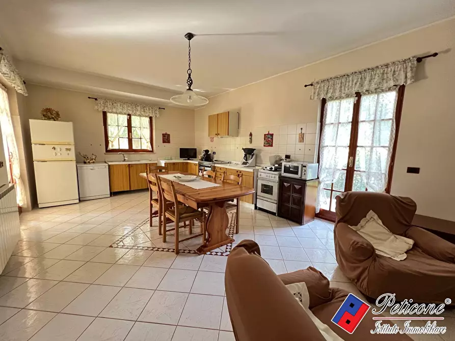 Immagine 13 di Villa in vendita  in Via Madonna degli Angeli a Fondi