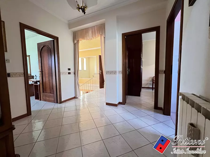 Immagine 22 di Villa in vendita  in Via Madonna degli Angeli a Fondi