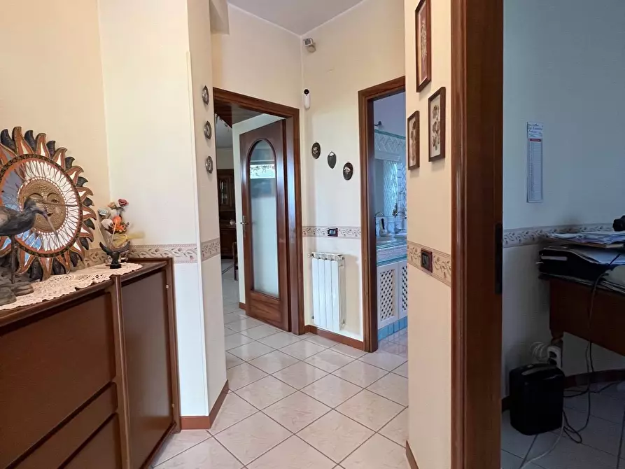 Immagine 16 di Villa in vendita  in Via Madonna degli Angeli a Fondi