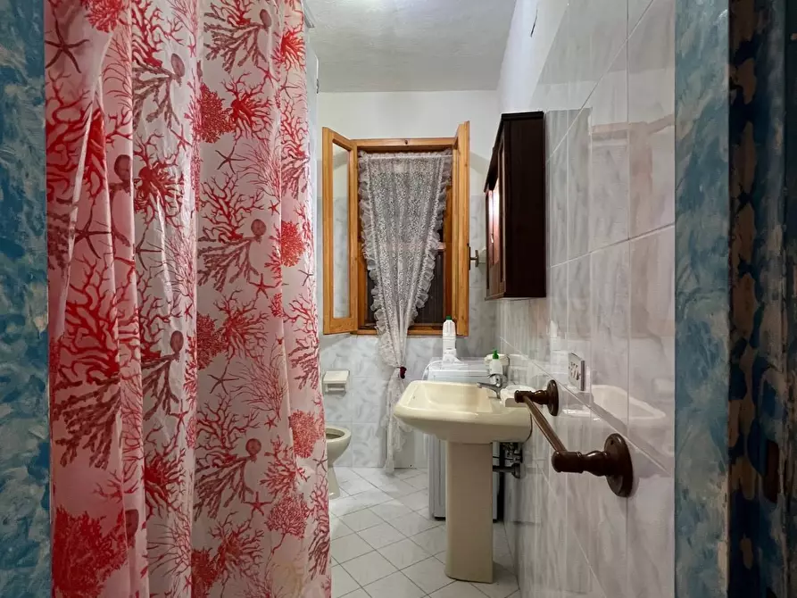 Immagine 10 di Villa in vendita  in Via Flacca 2502 a Fondi