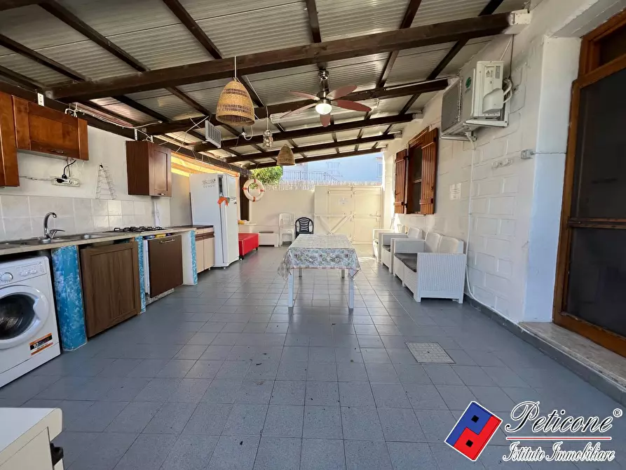 Immagine 15 di Villa in vendita  in Via Flacca 2502 a Fondi