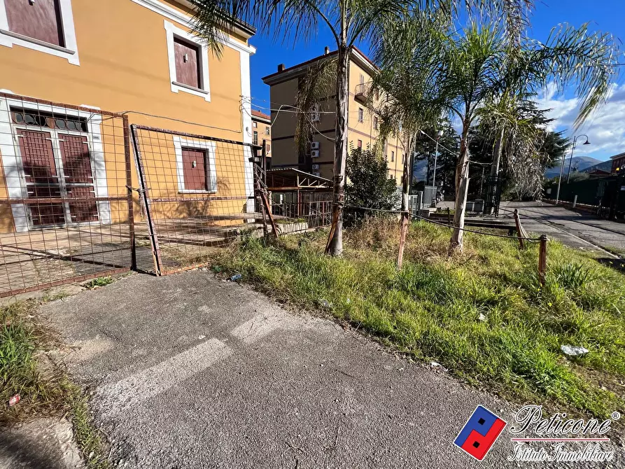 Immagine 3 di Casa indipendente in vendita  a Fondi