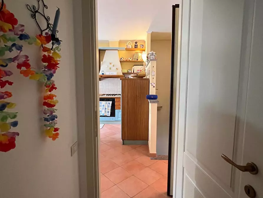 Immagine 6 di Villa in vendita  in VIA DELLA POIANA a Fondi