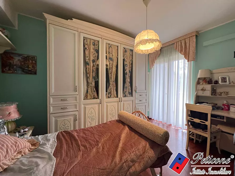 Immagine 12 di Villa in vendita  in Via Friulia Venezia Giulia a Fondi