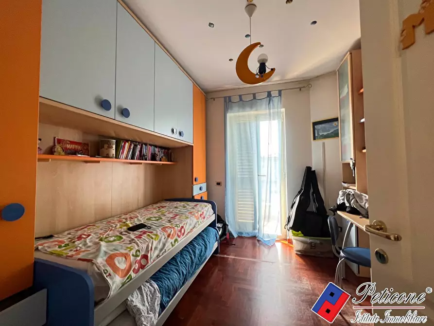 Immagine 13 di Villa in vendita  in Via Friulia Venezia Giulia a Fondi