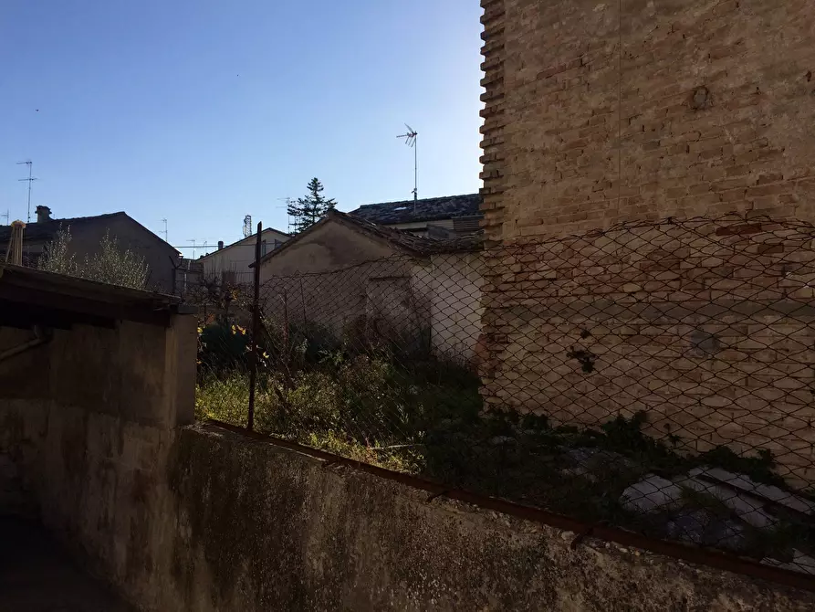 Immagine 5 di Casa indipendente in vendita  a Fano