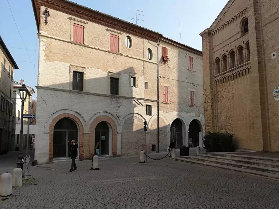 Immagine 8 di Appartamento in vendita  in Via Arco d' Augusto a Fano