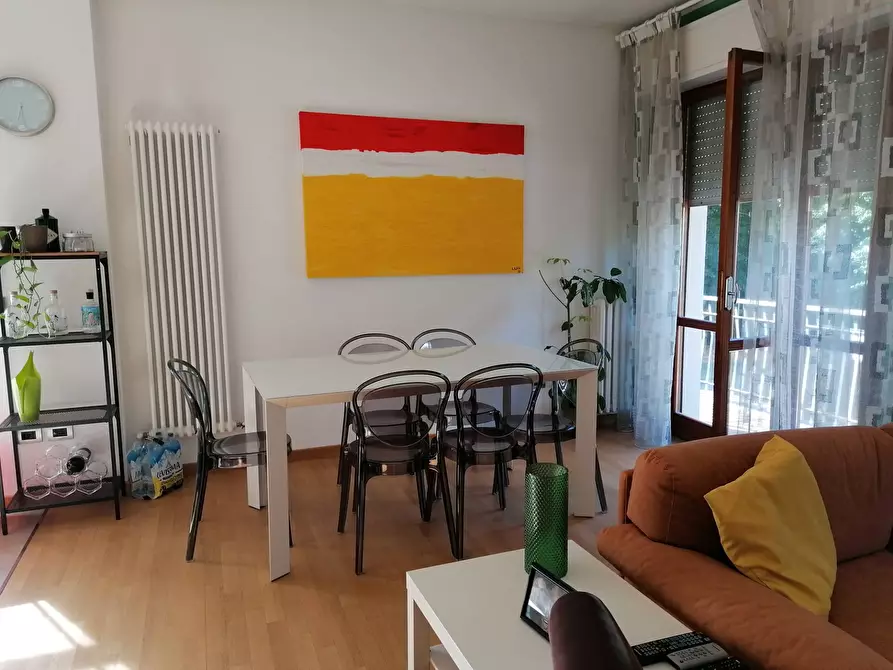 Immagine 4 di Appartamento in vendita  in Zona Coop a Fano