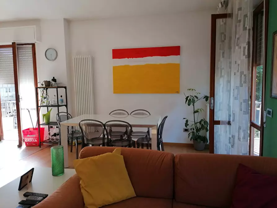 Immagine 5 di Appartamento in vendita  in Zona Coop a Fano