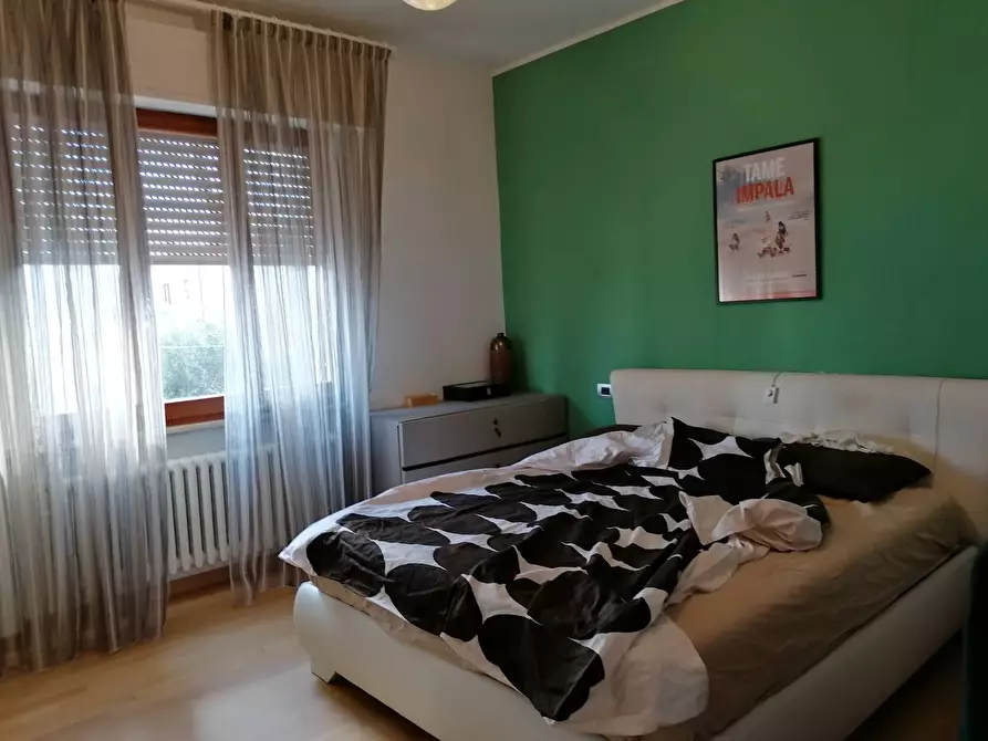 Immagine 14 di Appartamento in vendita  in Zona Coop a Fano