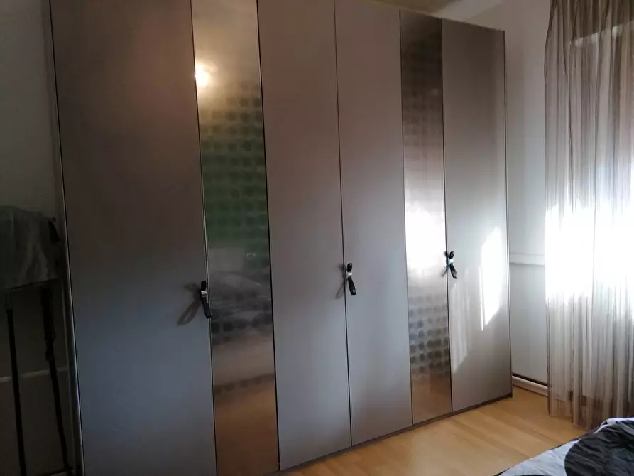 Immagine 15 di Appartamento in vendita  in Zona Coop a Fano